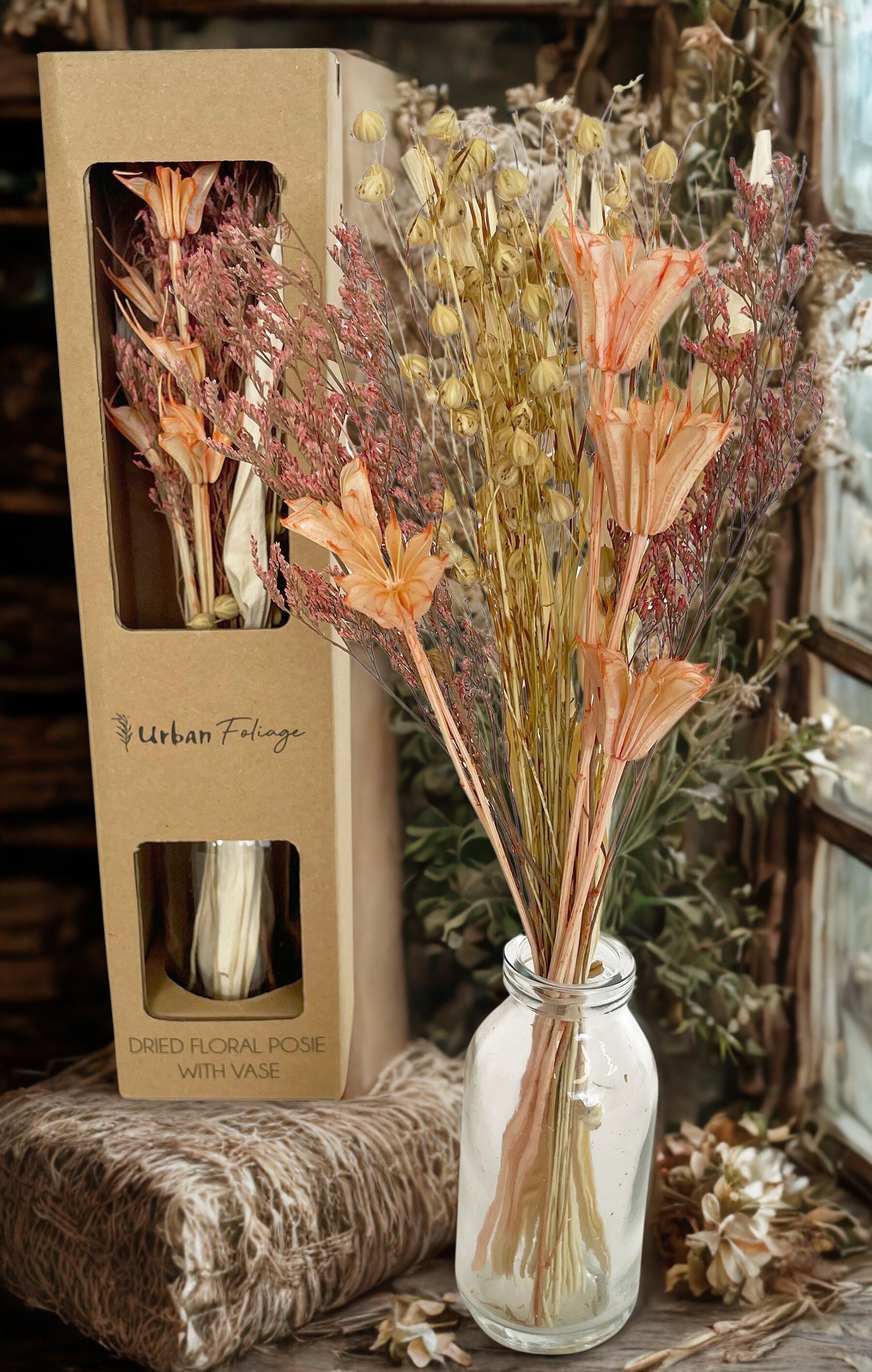 Dried Floral Posie in Glass vase
