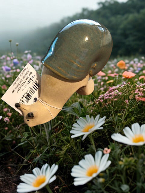 Snail Pot Hanger